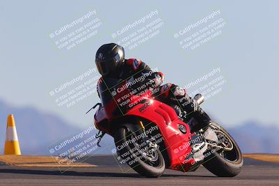 media/Nov-06-2023-Moto Forza (Mon) [[ce023d0744]]/3-Intermediate Group/Session 5 (Turn 9)/